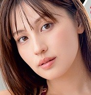 『ヤングアニマル』25年23号の表紙を飾った花咲楓香