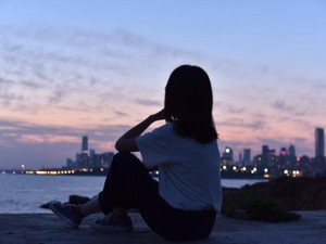 治療のために生理を止めた。いつか「出産」を望むかもしれないけど