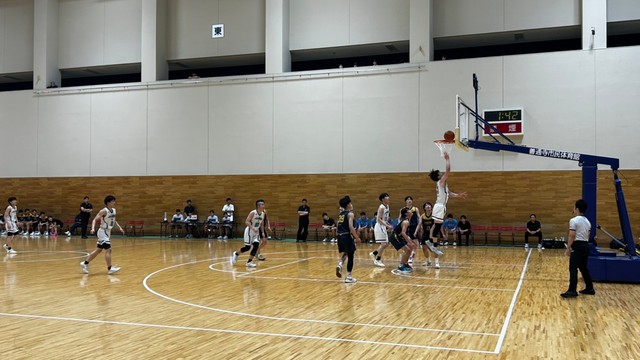 【香川県高校総体】バスケットボール男子準決勝  尽誠学園が高松中央に勝利し決勝へ　8日の結果