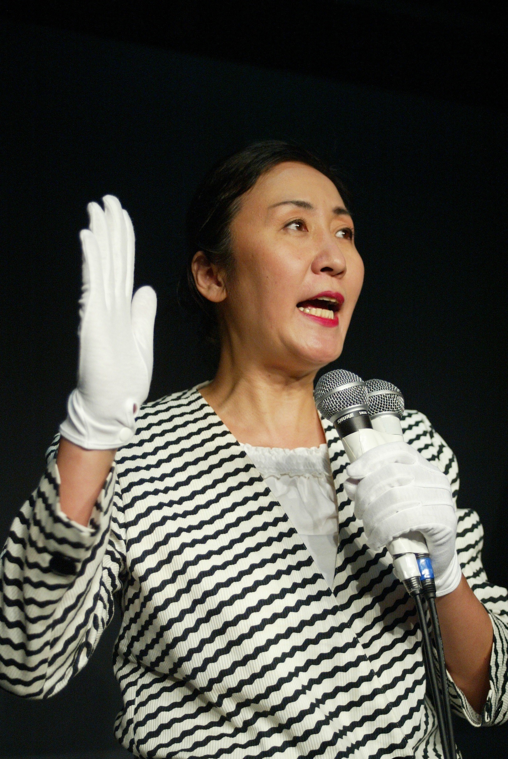 永六輔『芸人たちの芸能史』 – 東京漫才のすべて The tokyo