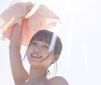 和泉芳怜 SPA!デジタル写真集「愛くるしいボディ」（扶桑社）より＝提供：週刊SPA!編集部 撮影／武田敏将 ヘアメイク／KEIKO（renewal） スタイリング／田中陽子