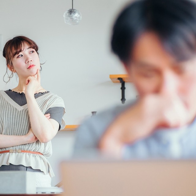 問題解決しても妻は不満が残っていることも…　※画像はイメージです（FineGraphics/photoAC）