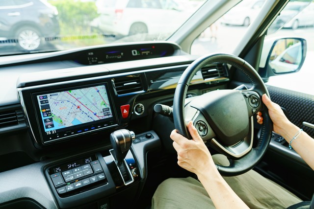 運転席の様子　※この画像はイメージです（show999/stock.adobe.com）