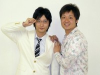 2020年末をもって解散した田畑藤本・藤本淳史（左）と田畑祐一＝2008年撮影