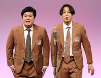 　例えば炎・タキノ　ルイ（左）と田上