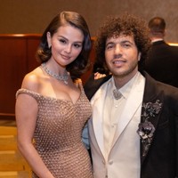 セレーナ・ゴメス、ベニー・ブランコ