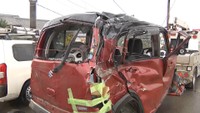 列車と接触した軽自動車