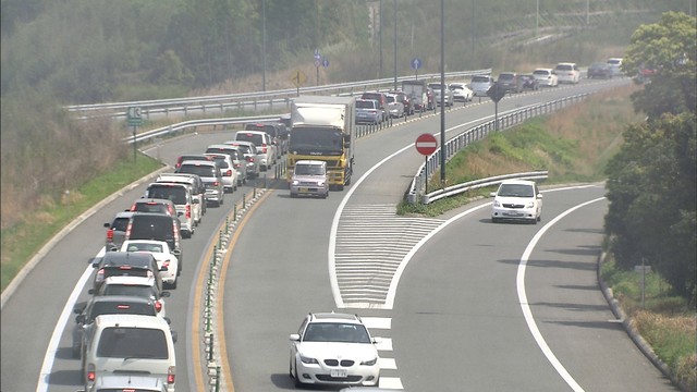お盆の渋滞予測　高松道下りは8月11日、12日がピーク　
