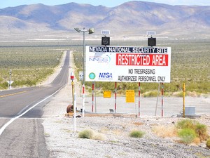 かつて核実験場、未来の処分場？　ネバダの砂漠に見えた、核と人類の歴史