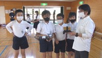 小学生がドローン操縦を体験　放課後子ども教室の一環で　岡山・浅口市