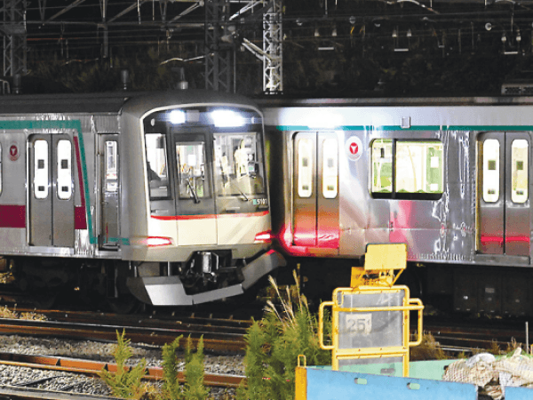 東急田園都市線で列車衝突 ｜ 朝日小学生新聞 | 朝日中高生新聞