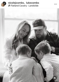 ニコール・ホッキングのインスタグラム＠lukecombsより