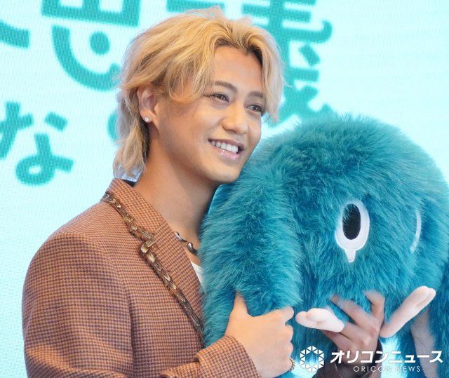 髙橋海人、むちゃぶりにタジタジ | 朝日新聞デジタルマガジン＆[and]