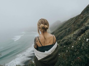 金髪、ピアス、タトゥー…こんなにお洒落なのに、なぜいけないの？