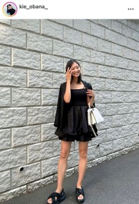 尾花貴絵インスタグラム(@kie_obana_)より