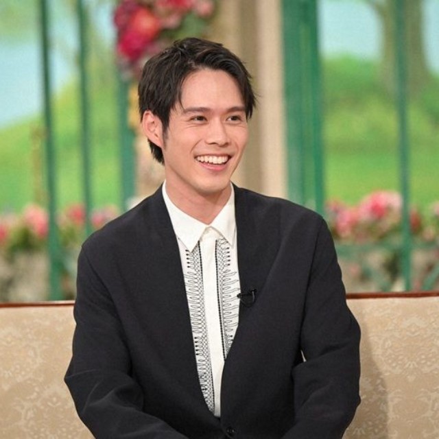4歳で芸能界入りを決意したという細田佳央太さん