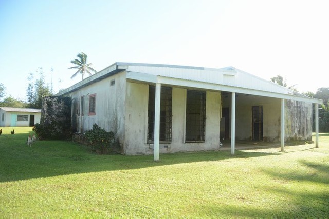 ニウエの刑務所。国唯一のスーパーマーケットの裏手にある。たいてい無人だといい、このときも誰もいなかった