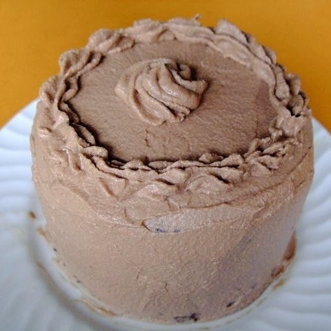 2007年の手作りチョコケーキ＝「杏仁豆風」さんのX（@sweet_s_teews）より