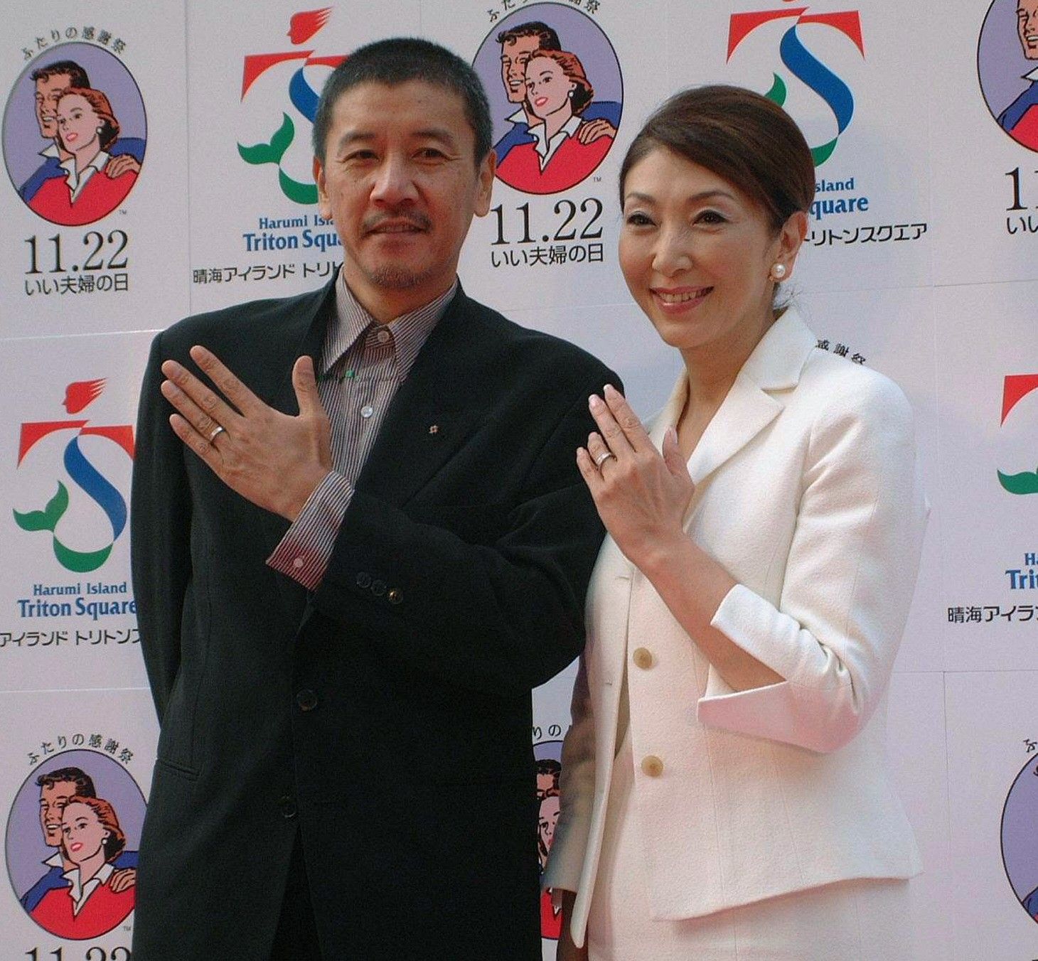安藤 桃子 元夫