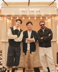 チェ・ウシクの公式インスタグラム@dntlrdlより（左から）チェ・ウシク、ナ・ヨンソクPD、AMI Parisデザイナーアレクサンドル・マテュッシ氏