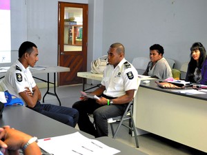 南の島にも「うつ」はある　課題は医療専門家不足
