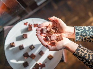 先輩に渡し、置き忘れていったチョコは、複雑で繊細で、優しかった