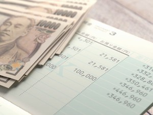 年110万円までの生前贈与は税金がかからない　早く始めて長く続けると効果的