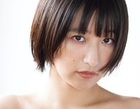 『GIRLS graph.（ガールズグラフ）』（宝島社）に登場する榎原依那（撮影／中山雅文）