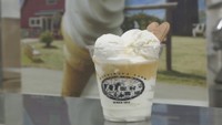 町村農場「マスカルポーネとクリームチーズのはちみつサンデー」880円