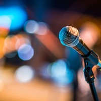 音楽ライブ　※画像はイメージです（Zamrznuti tonovi/stock.adobe.com）
