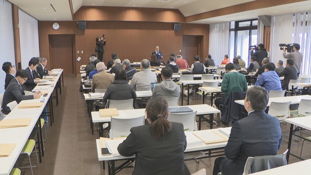 立候補予定者説明会　岡山県庁