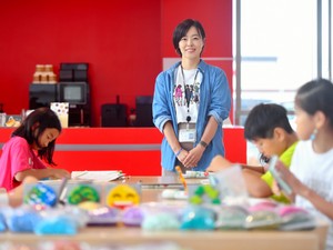 ユニクロやGUの服、難民キャンプでリユース　シェルバ英子さん「服のチカラ」信じて