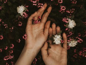 尽くすだけの恋しか知らなかった私は、話し合うことの大切さを知った