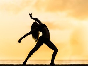 100年の「しきたり」に反対した私は、職場でも社会でも声を上げる