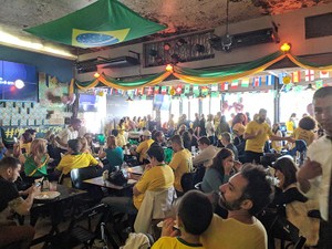 舞台は地球の裏側のスタートアップ大国　100人に会って働く国決めた