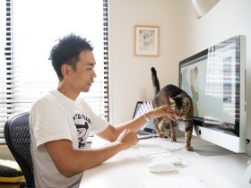イラストレーター・浦野周平さんと、しあわせの招き猫