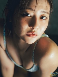 すみぽん1st写真集「offcourt（オフコート）」（扶桑社）アザーカット＝撮影：東京祐