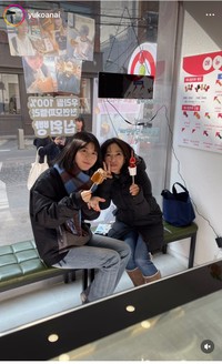 穴井夕子（@yukoanai）さんのインスタグラムより