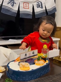 お姉ちゃんに「アンパンチ！」（提供：＠nao703u_uさん）
