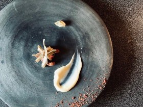 おうち時間　いま注目の料理人が「ちゅ〜る」で愛猫をもてなす