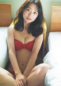 「週プレ」に登場した森田涼花©細居幸次郎／集英社