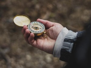 無難な名字から感じるのは、ご先祖様の土地を守った祖母とのつながり