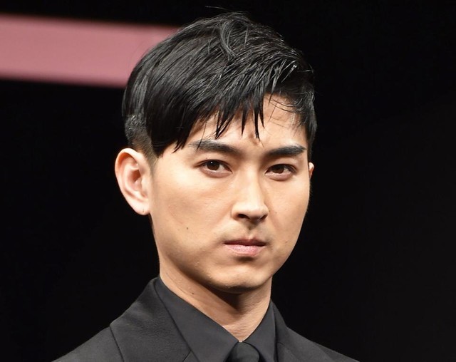 　松田翔太