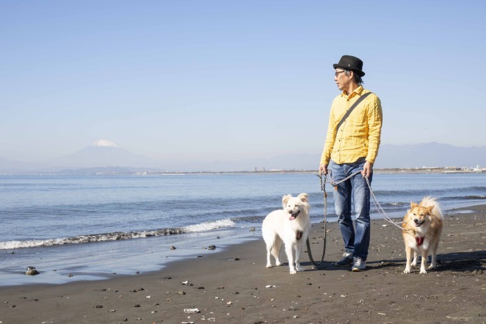 散歩コースの海より山が好き（世界文化社提供）