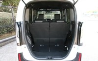 3代目N-BOXカスタムの荷室（提供：norico by ガリバー）