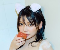 「BLT MONSTER Round 5」（東京ニュース通信社）で表紙・巻頭グラビアを飾った似鳥沙也加＝撮影：森山将人