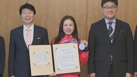 岡山県県民栄誉賞を受賞した吉田唄菜選手(岡山県庁)