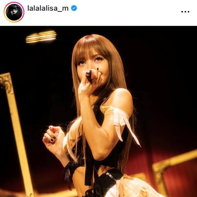 BLACKPINKリサのインスタグラム（＠lalalalisa_m）より
