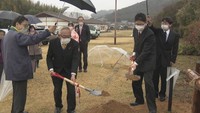 香川さくらの会　高松市に桜の苗木を贈呈
