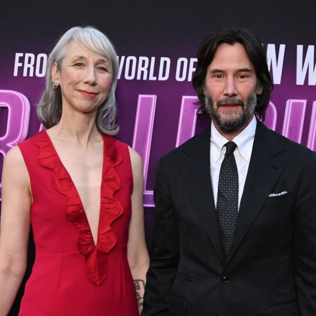 キアヌ・リーブス（右）、アレクサンドラ・グラント